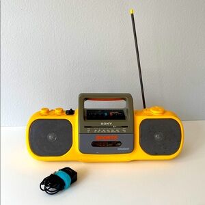 Sony Sports Yellow Portable Am/fm radio